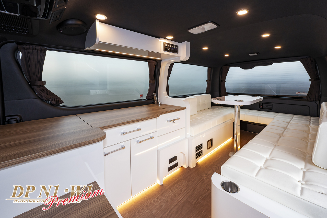 ディーピーN1・W1 プレミアム ハイエース 200系 オリジナル