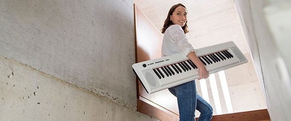 キーボード】YAMAHA piaggero NP-12（61鍵）｜島村楽器 イオンモール