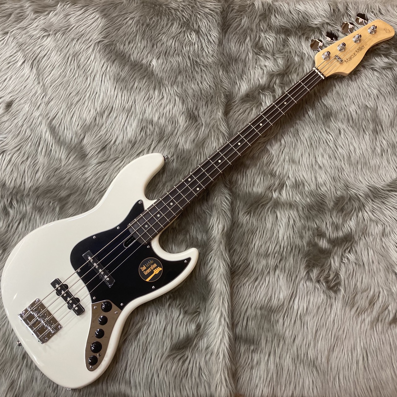 エレキベース新入荷！Sire Marcus Miller V3 4ST 2nd Generation AWH