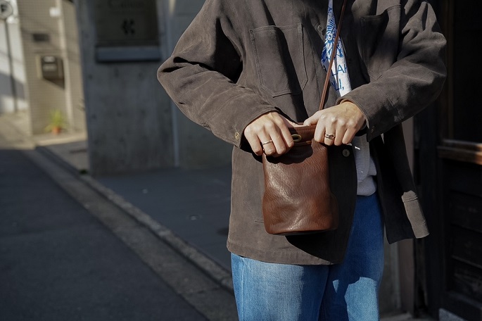 sheep Suede coverall | SLOW - スロウ 公式サイト | 革製のバッグ