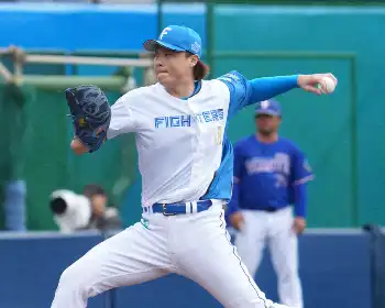 日本ハム 背番号「6」争奪戦へ！柏原純一、田中幸雄、中田翔らの後継