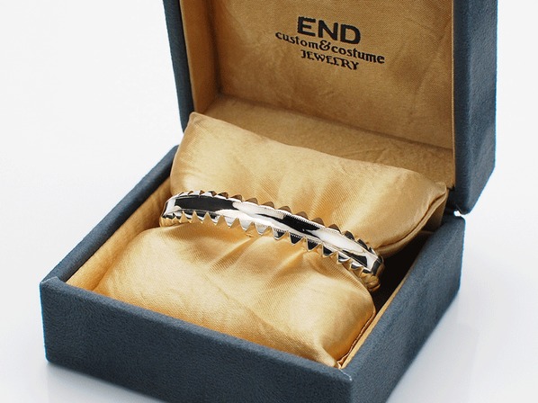 W side studs bangle/narrow/END（エンド） - DEFI - シルバー