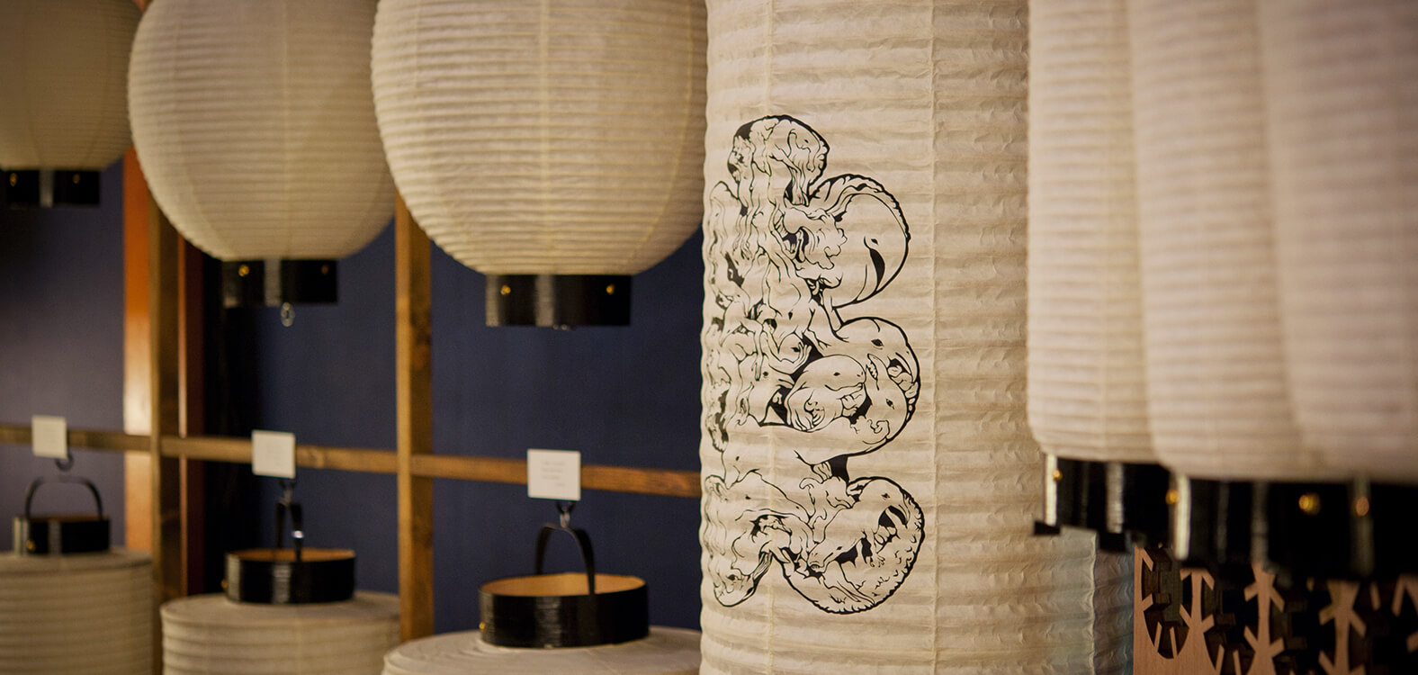 株式会社鈴木茂兵衛商店｜SUZUMO｜暮らしに提灯を。心温まる灯りを楽しむ。