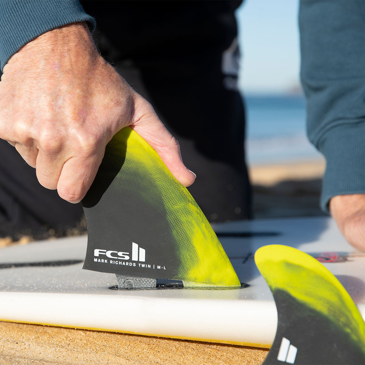 FCS II Mark Richards Twin + Stabiliser Fin Set - FCS Australia