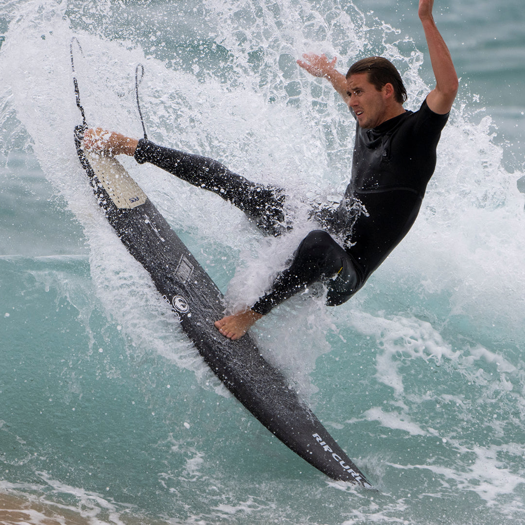 George_Tri3_1200x.jpg?v=1739914844