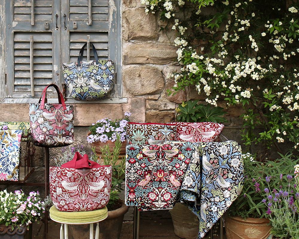 ☆[Import] 【カットクロス】【William Morris】ジャガード