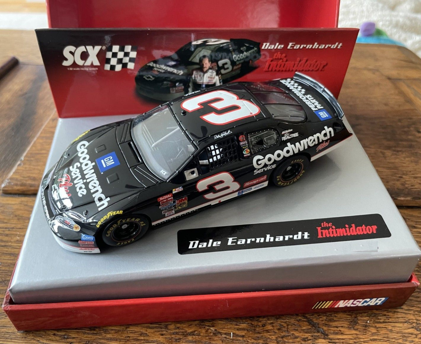 SCX NASCAR Dale Earnhardt Goodwrench Scalextric 1/32 Slot Car