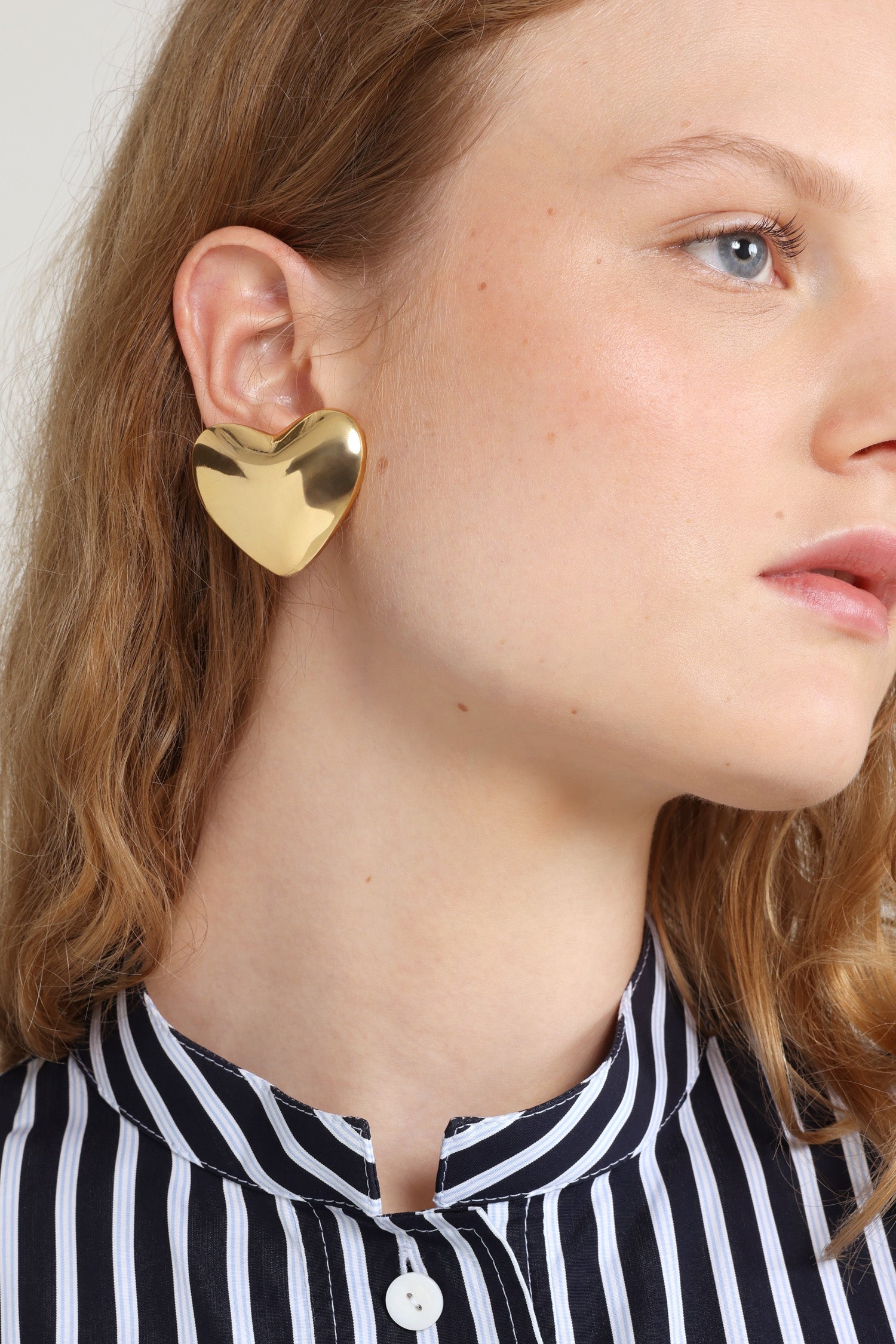 Patou | ゴールドプレーテッド ブラス ハートクリップオン ピアス