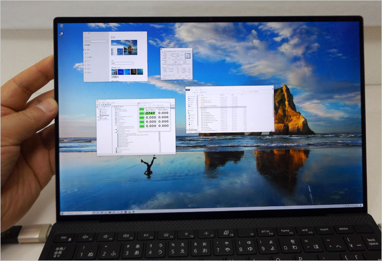 XPS 13-9300 レビュー！光沢タッチディスプレイ（3840 × 2400）の場合