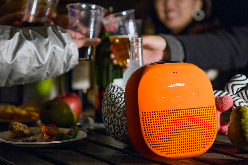 超小型で持ち運びに便利！ボーズのBluetoothスピーカー「SoundLink