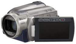 パナソニック、総画素915万の新3MOS搭載AVCHDビデオカメラ4機種を発売