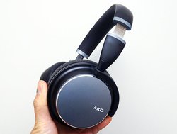 AKGの新生“Yシリーズ”、意外にも初のノイキャンBTヘッドホン「Y600NC