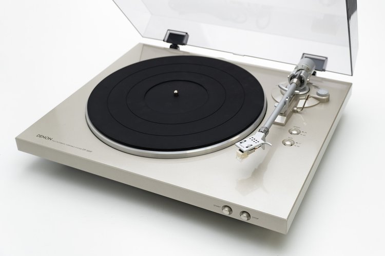 初めてのレコードプレーヤーならデノンがおすすめ！ お手頃3モデルの