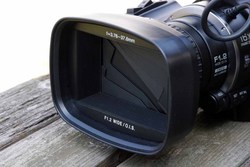 JVC「JY-HM70」レビュー － ハイCPが魅力の業務用ビデオカメラ - PHILE WEB