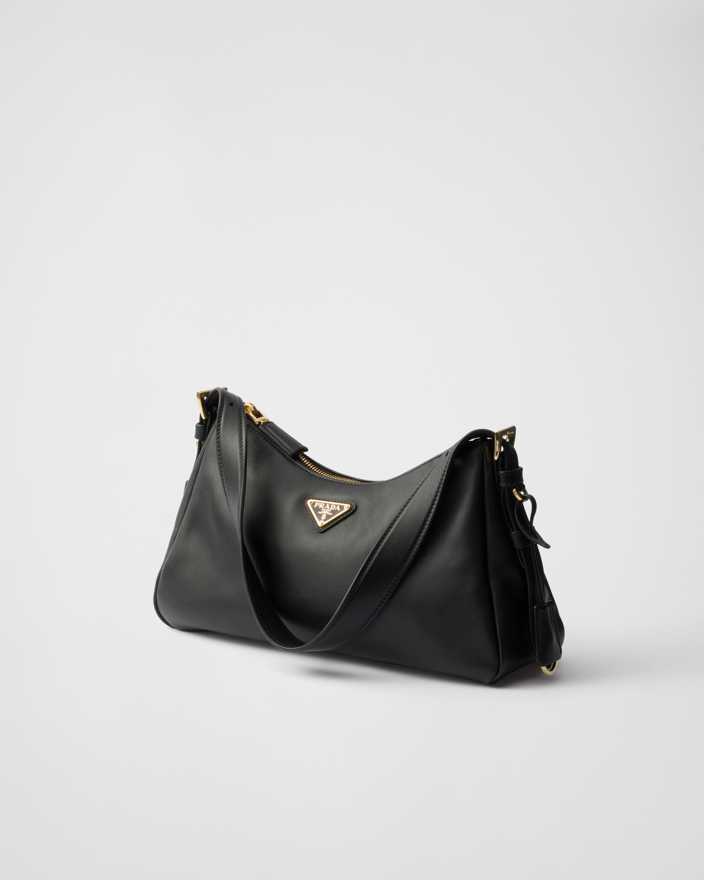 ブラック プラダ エメ ミディアム レザー ショルダーバッグ | PRADA