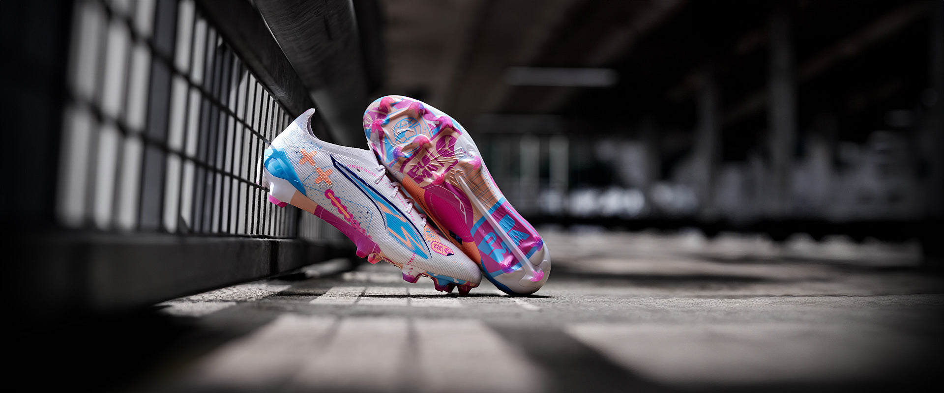 Puma Ultra 5 Ultimate Volume Up Firm Ground - Puma White/Luminous