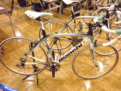 Bianchi(ビアンキ)最新2011年モデル情報-ロードバイク編 | はんなりと