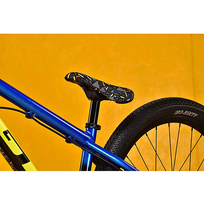 GT（ジーティー）2021年モデル LA BOMBA PRO （ラボンバプロ） 26インチ