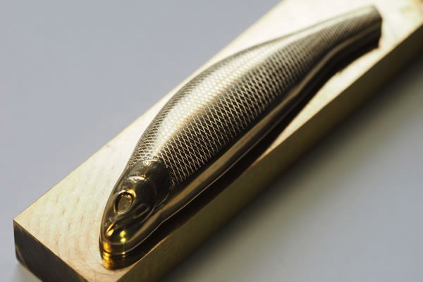 about RayTune & him｜ABOUT | 渓流ルアー・トラウトルアー通販