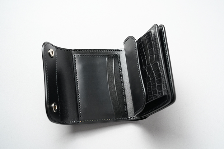 オールブラックなトリプルレザーシリーズ | WILDSWANS(ワイルド