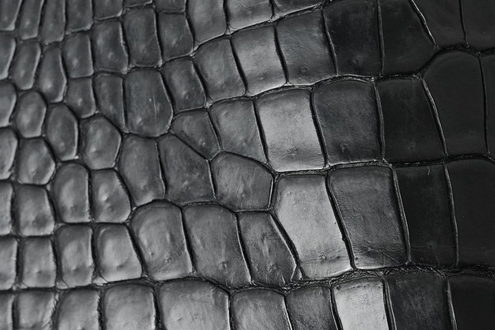 至高のレザーアイテムが遂に完成しました。 | WILDSWANS(ワイルド