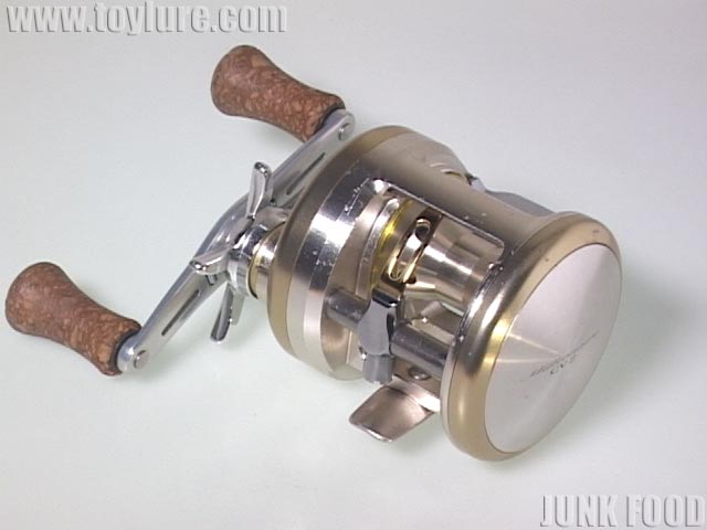 JUNK FOOD item: R-9159 ミリオネアCV－Z253