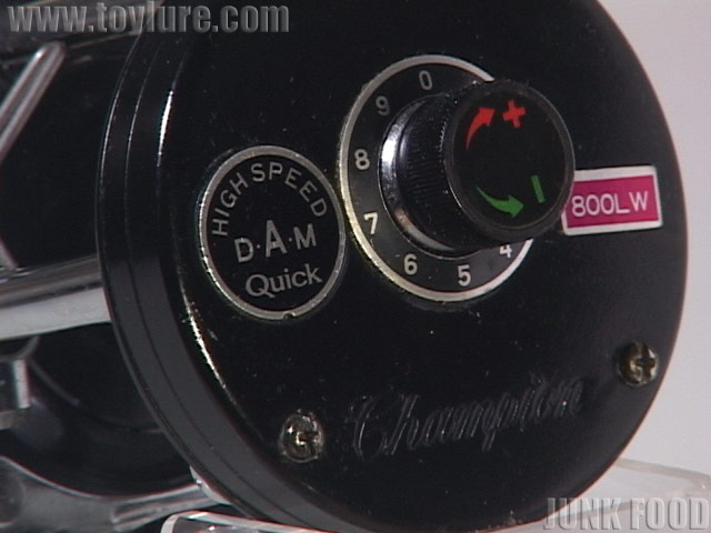 JUNK FOOD item: R-10167 Quick800LW Champion ダムクイック800LW