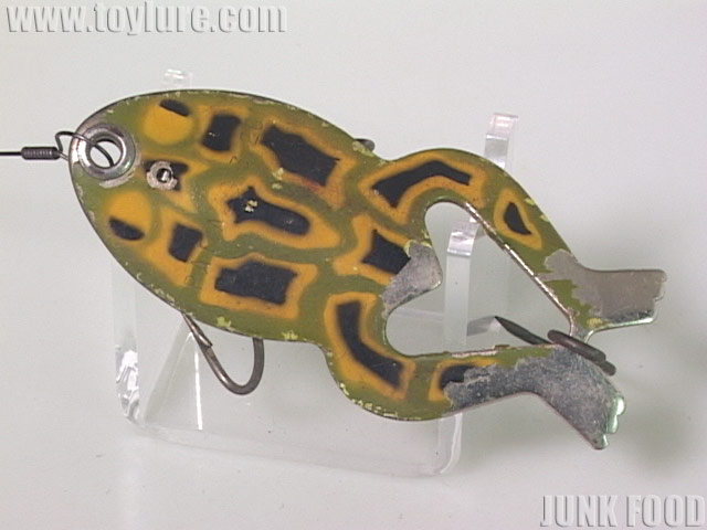 JUNK FOOD item: W-1227 Spoony-Frog スプーニーフロッグ