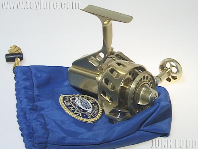 JUNK FOOD item: R-295 VS-100