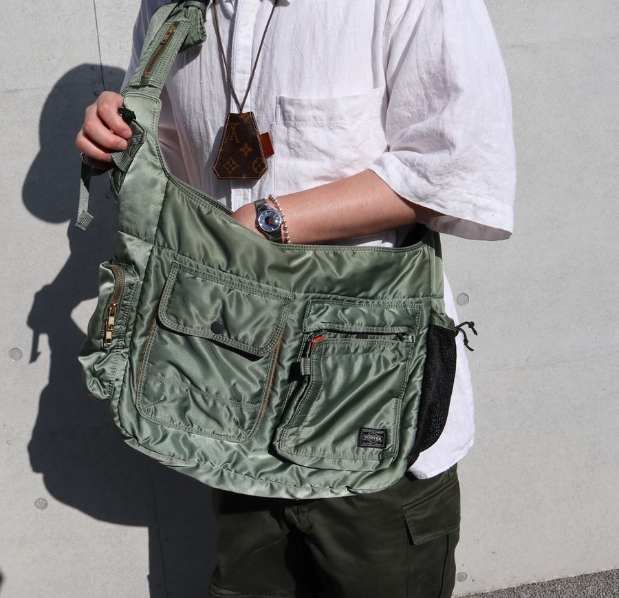 HEAD PORTER/ヘッドポーター】MORE ABOUT LESS/モアアバウトレスコラボ