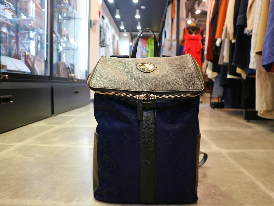 ATAO/アタオ】雨の日でも持ち歩ける防水レザーリュックが入荷しました