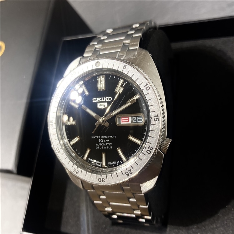 SEIKO5 SPORTS】SBSA313 人気ヘリテージデザインの復刻モデルが数量