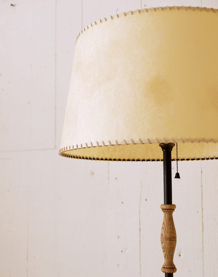 FLOOR LAMP F-UIN3 | TRUCK FURNITURE