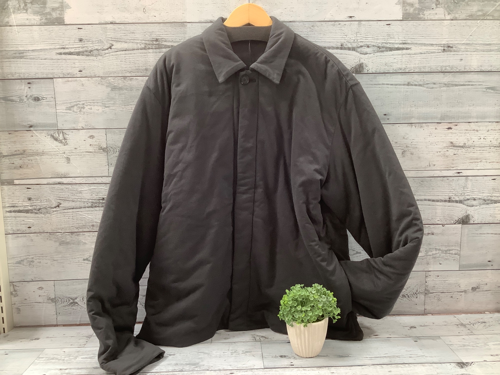 AURALEEのDOUBLE CLOTH PUFFER BLOUSON が入荷いたしました！！｜2023