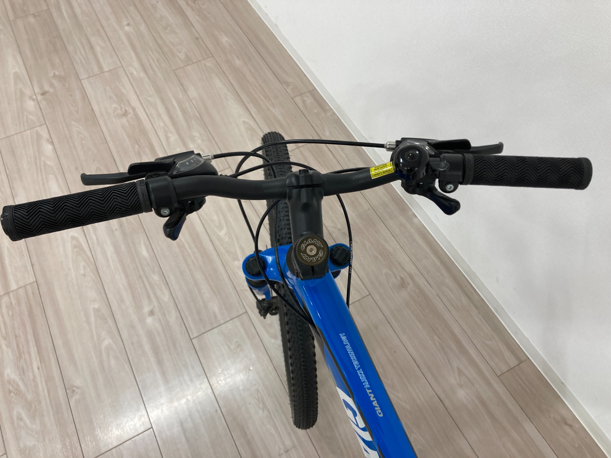 GIANT (ジャイアント) MTB入門機シリーズ 「ATX」のマウンテンバイクを