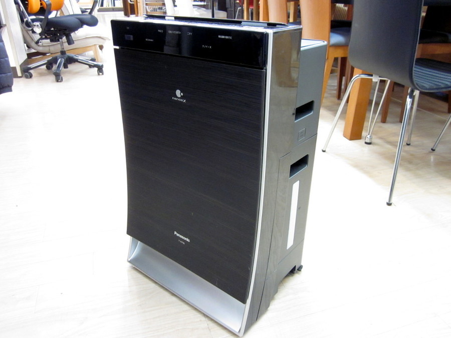 Panasonic(パナソニック)の2017年製加湿空気清浄機「F-VXP90」ナノイー