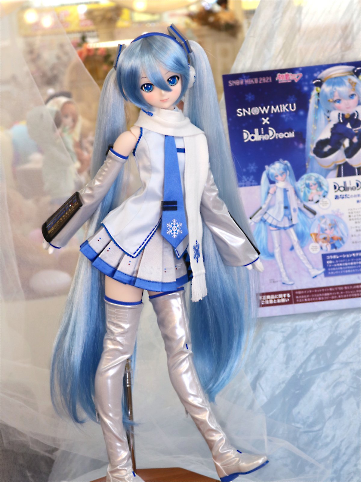 DD「雪ミク Reboot」特別展示が始まりました！ | ドールポイント名古屋