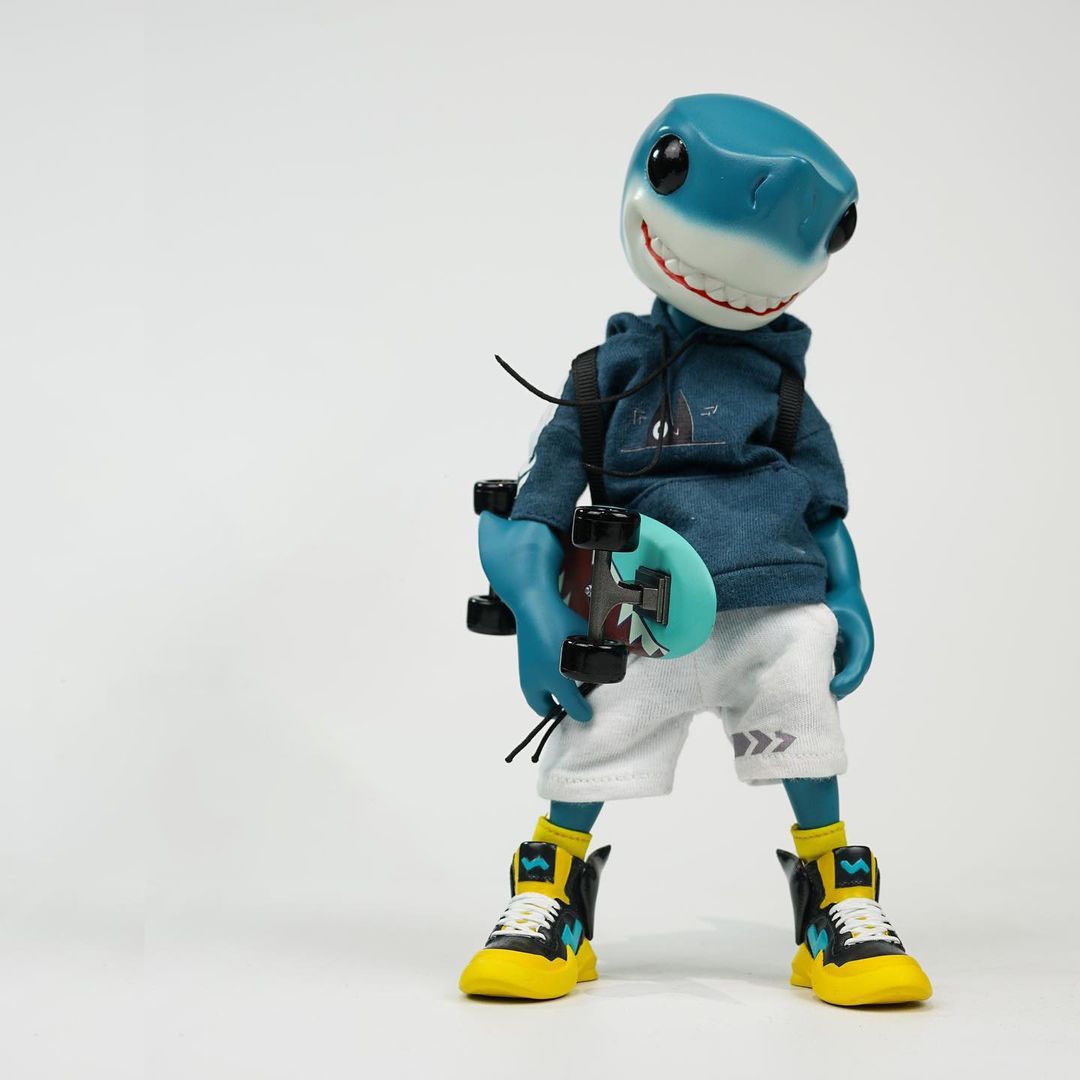 Shark Boy by J.T Studio x Momoco Studio - Vinyl Pulse