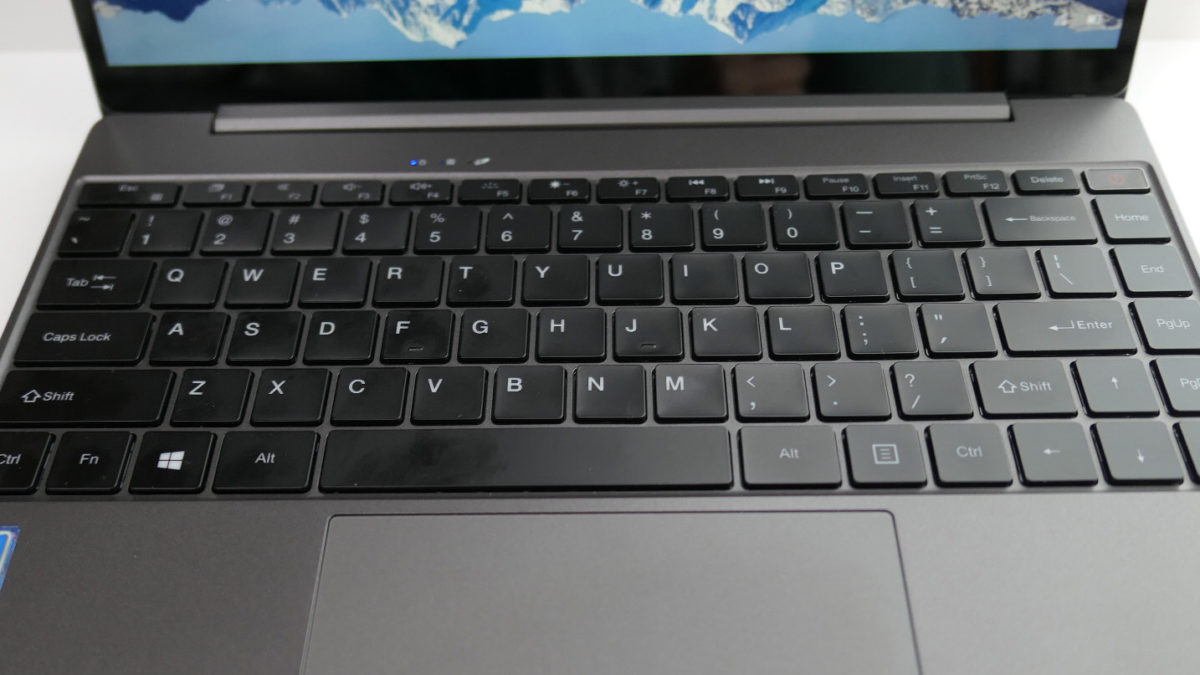 実機レビュー】約4万のCHUWI GemiBook Pro 14 inchがすごい！Celeronの