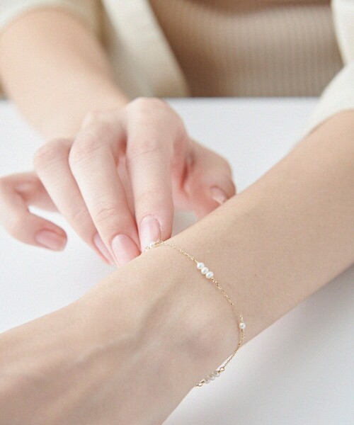 ete（エテ） ブレスレット 「レイヤード」 K10YG パール ステーション