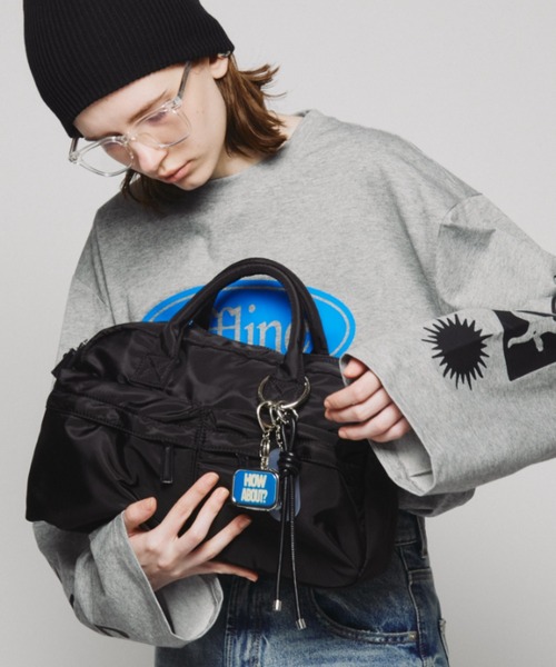 Auntie Rosa Holiday（アンティローザホリデー） ショルダーバッグ