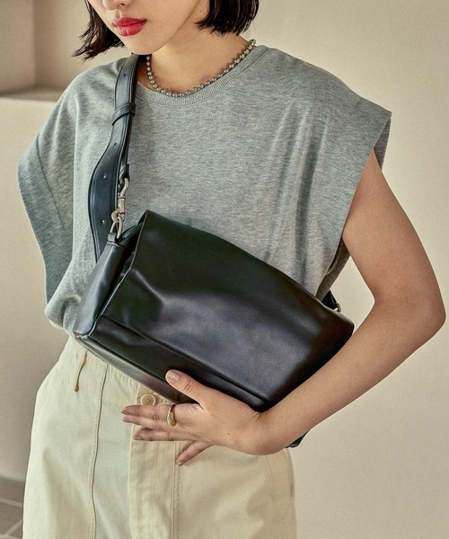 JIMMY CHOO（ジミーチュウ） スター スタッズ ショルダーバッグ