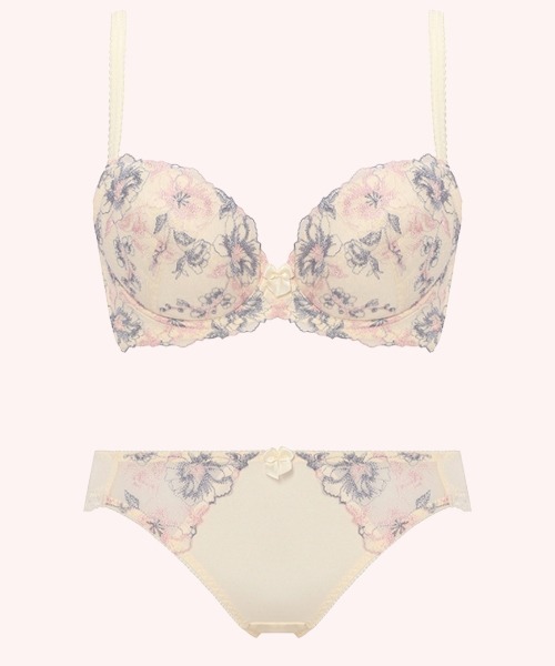 Triumph（トリンプ） ブラジャー ショーツセット 「カラバリ豊富！WEB