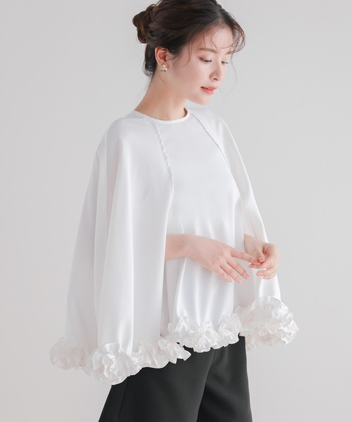 Fit more（フィットモア） ブラウス シャツ 裾フリルケープブラウス