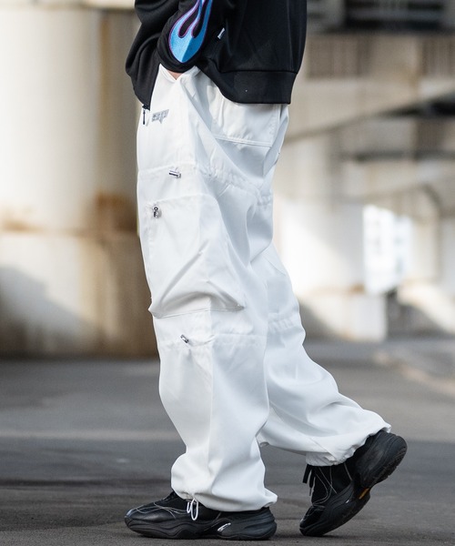 JOHN'S CLOSET（ジョンズクローゼット） カーゴパンツ 「13」コード