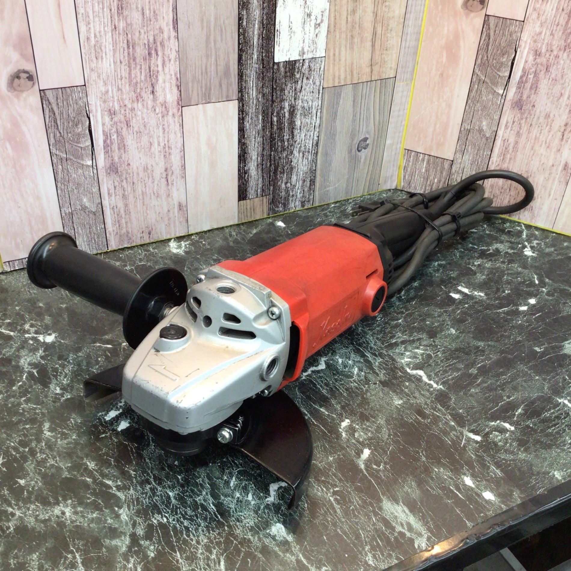 〇富士製砥(Kosoku) 180mmディスクグラインダー HD-180【八潮店