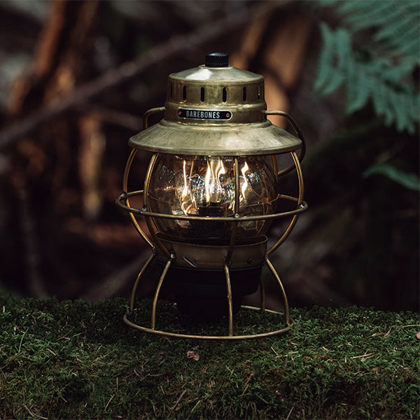 ベアボーンズ レイルロードランタンLED ブラス – aandfonlinestore
