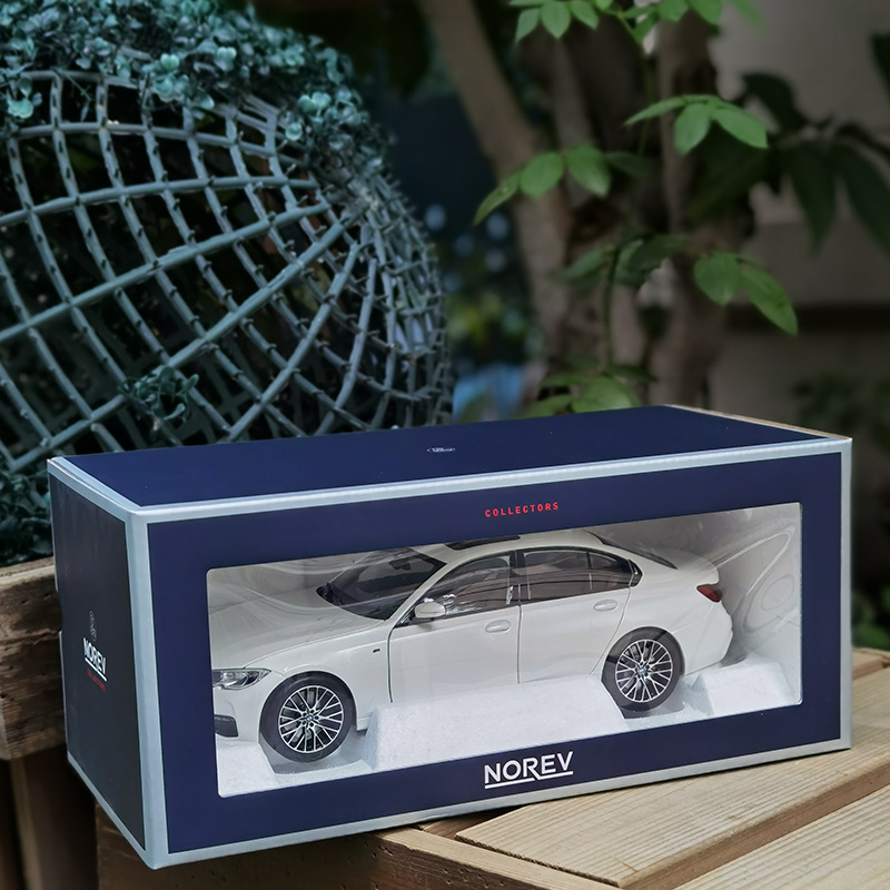 NOREV 1:18 2019 新しい 3 シリーズ G20 330i ホワイトブラック