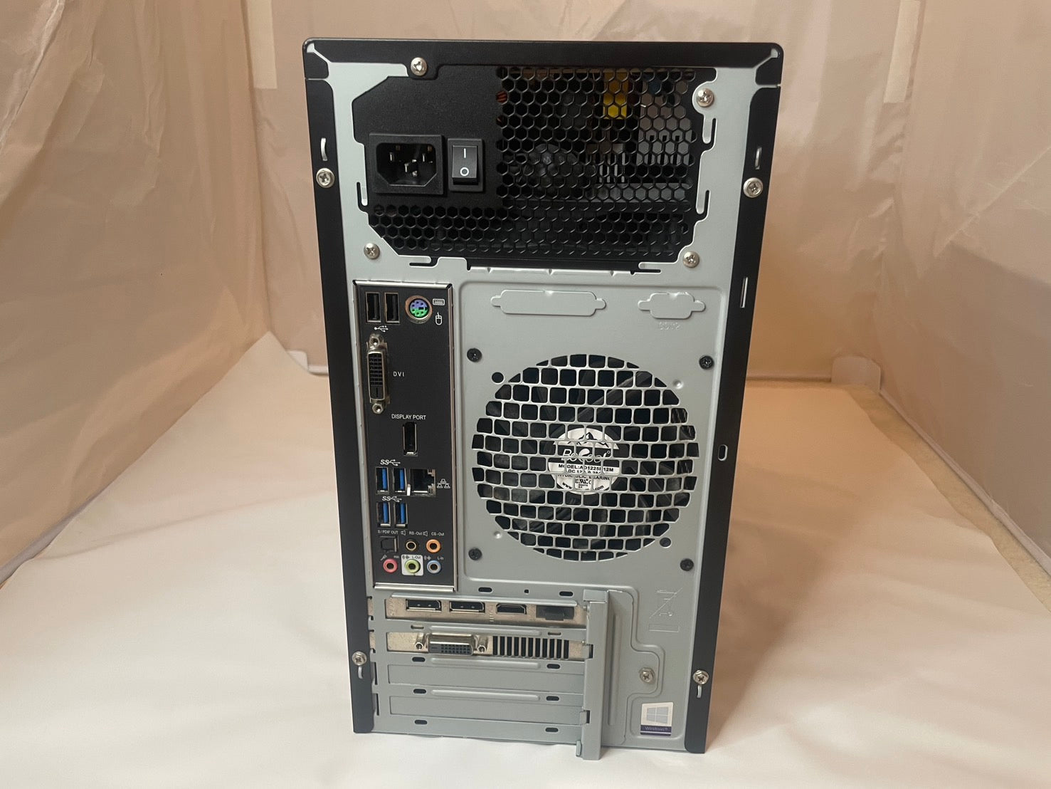 LEVEL∞ Core i5-8400×GeForce GTX 1060 3GB【Bランク】| 中古