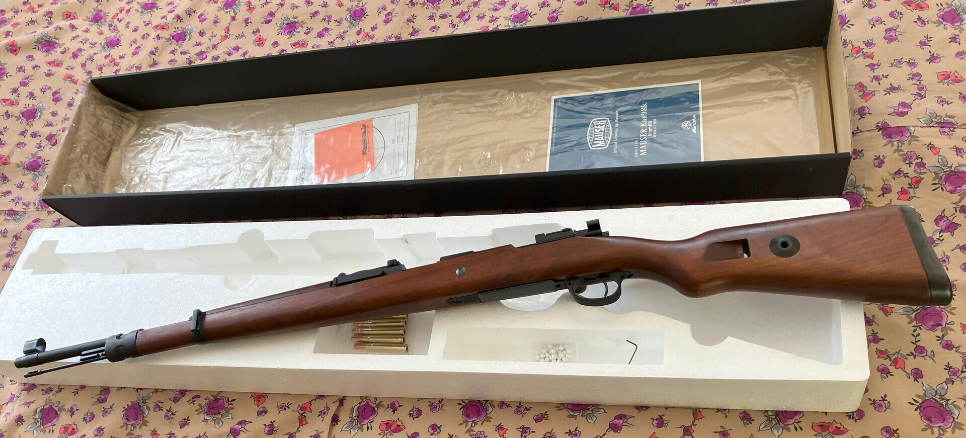 WW2ドイツ軍の主力小銃【マルシン】Kar98k ウォルナット ブラックHW